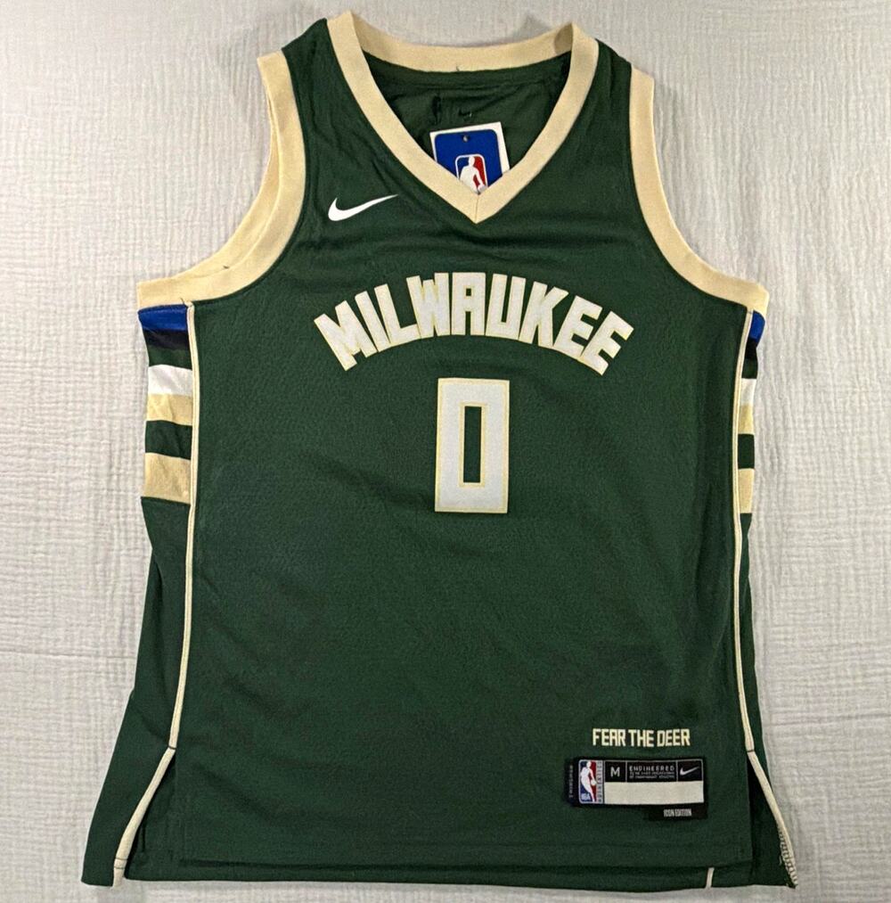 Nike Licensed NBA Milwaukee Bucks Damian Lillard 0 Jersey Green youth M 10/12